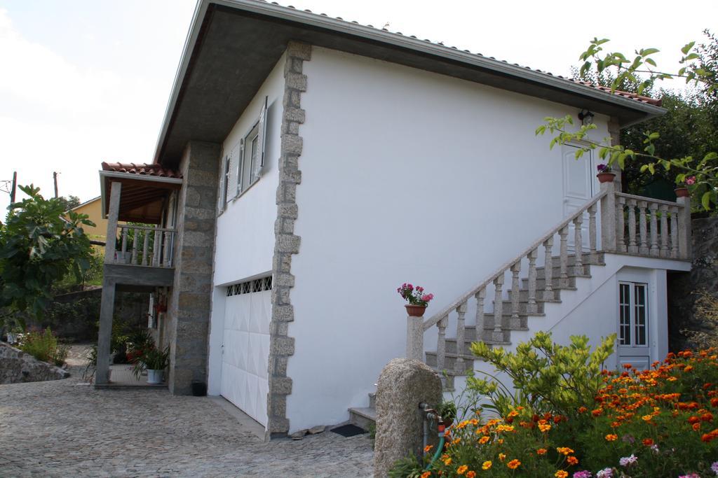 فندق Castelo Dos Sonhos Valadares  المظهر الخارجي الصورة
