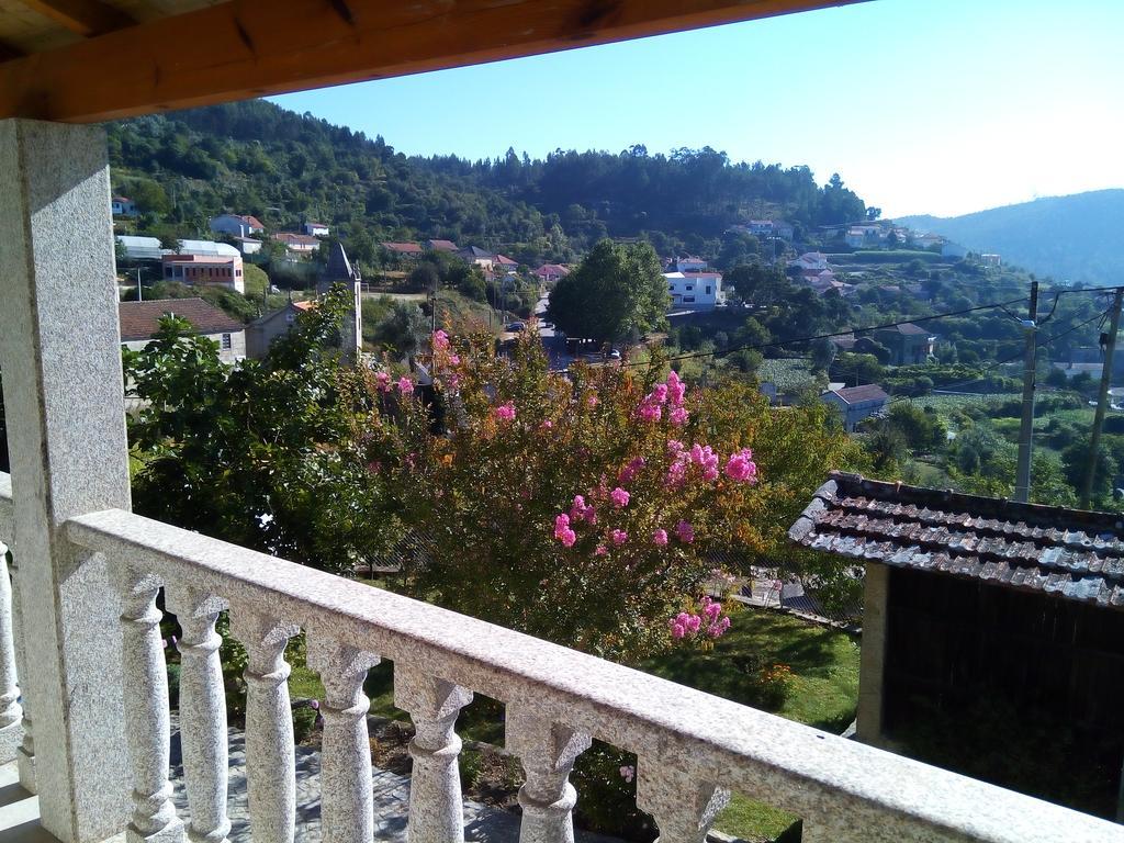 فندق Castelo Dos Sonhos Valadares  المظهر الخارجي الصورة
